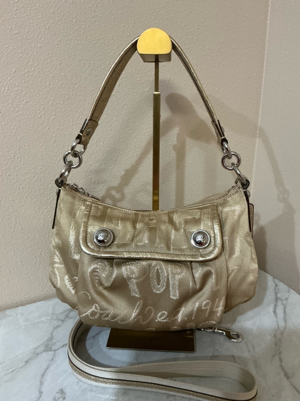 Coach Poppy Storypatch Groovy Shoulder or Crossbody Bag. Absolutely Stunning 🤩 - Picture 2 of 9